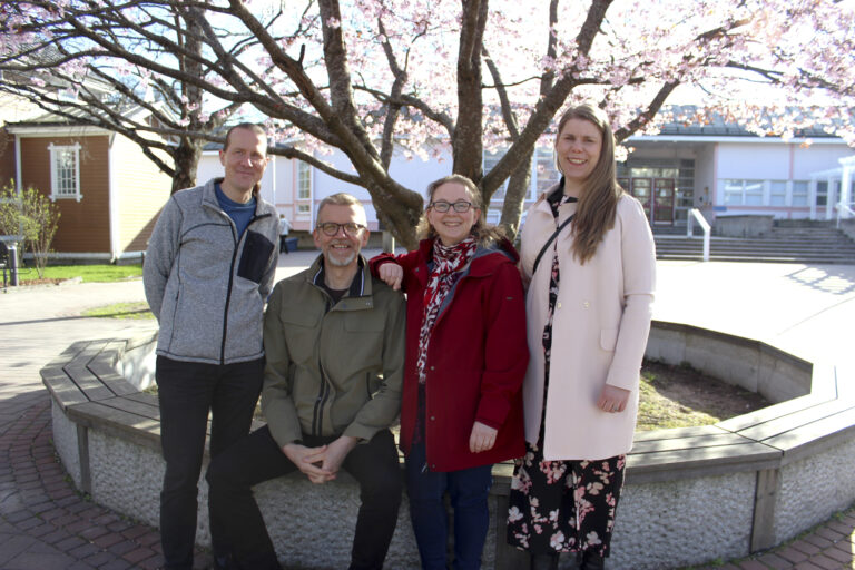 Teppo Rantanen, Ari-Pekka Luoma, Päivi Pakkanen ja Auraleena Saustila saavat klassisen laulututkintonsa päätökseen.