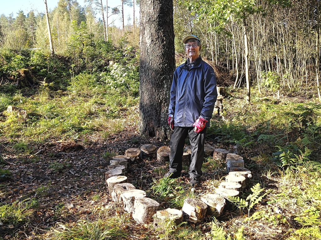 Pertti Kavander on antanut sydämensä Halikon aseman pururadalle.