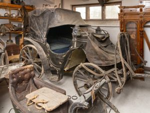 Melkkilän kartanon suruvaunut.