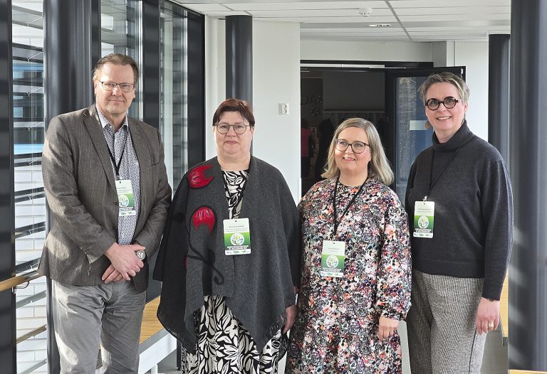 MTK:n Kimmo Aalto, Maaseutumatkailijoiden Kirsi Ilola-Ollikka, Yrityssalon Tiina Backman ja Hotel & Café Mathildedalin Krista Gustafsson uskovat salolaisen maaaseutumatkailun tulevaisuuteen.